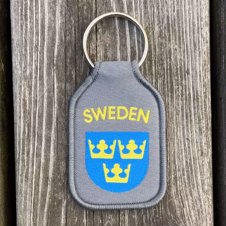 SWEDEN Keyring Grey