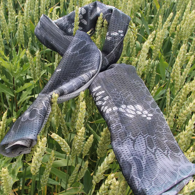 Product photo of a Mesh Scarf Scarf Dragon Blue.