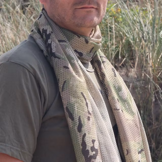 Mesh Scarf Multicam