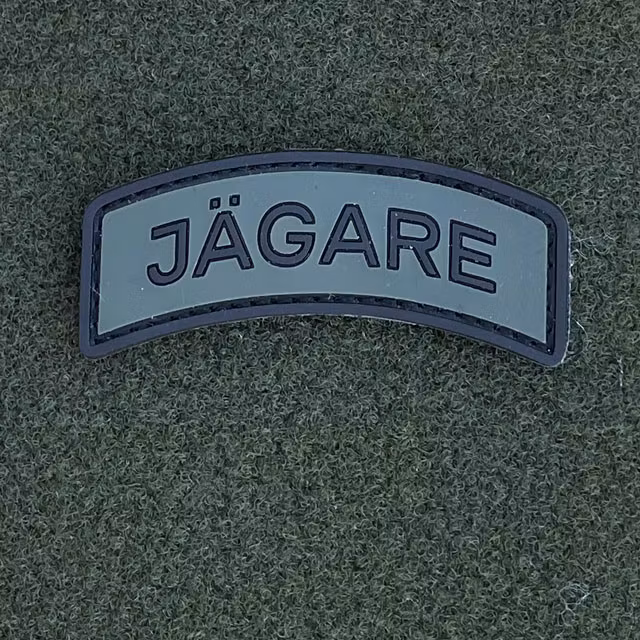 JÄGARE Hook PVC Patch Black/Green