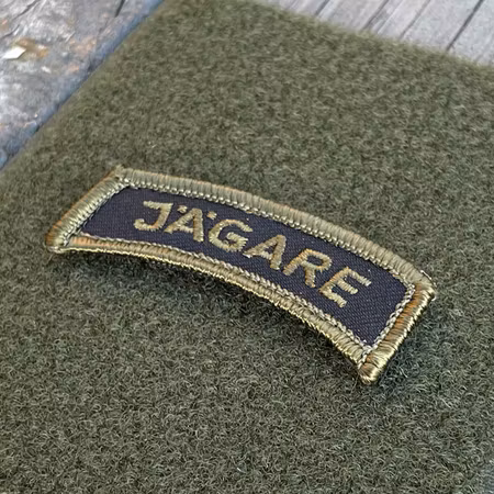 JÄGARE Heritage Hook Patch Green / Black