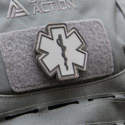 MEDIC PVC Star Black Grey Hook Patch