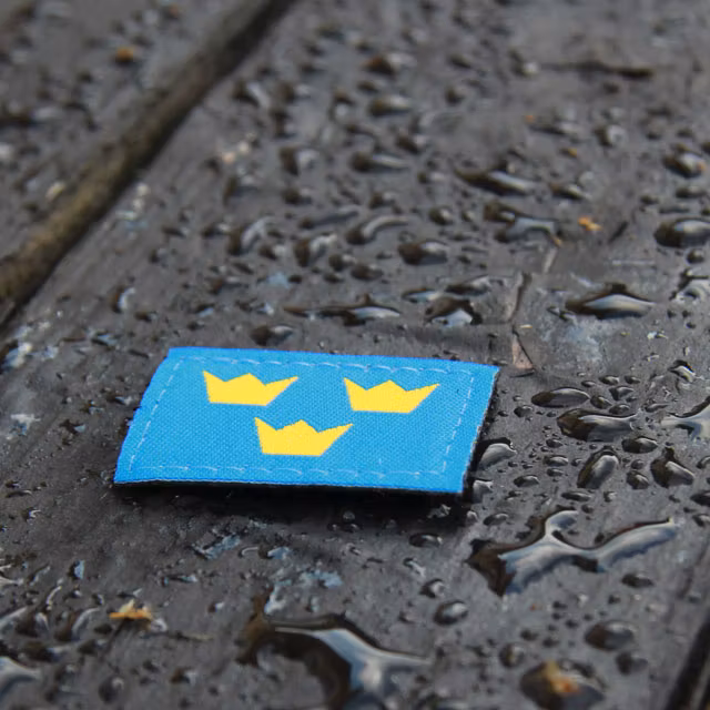 Three Crowns Morale Patch.