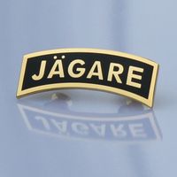 Pin JÄGARE Gold and Black