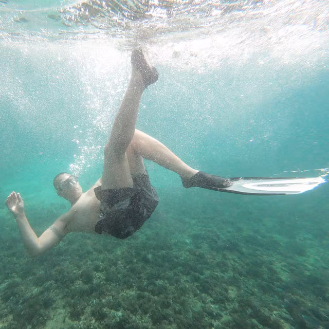 POSEIDON Swim Shorts M90 Grey under water