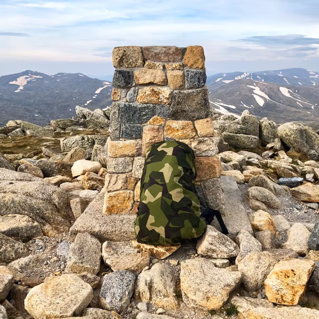 Rucksack Cover M90 on the top os Australias highest mountain