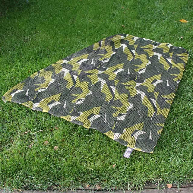 Stretched out Scrim Scarf M90.