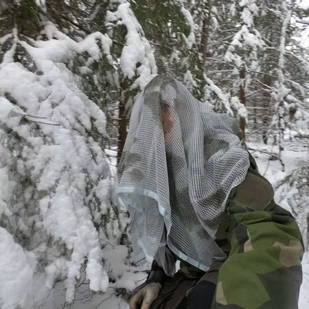 Scrim Net Scarf White Moss