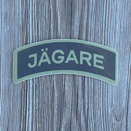 JÄGARE Tab Vinyl Sticker - Green/Black