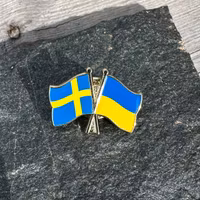 Sweden & Ukraine Flag Pin