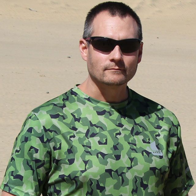 Upper front on a Training T-Shirt M90 MI.
