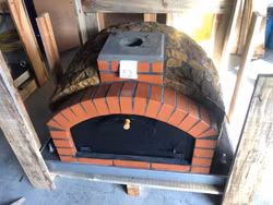 Pizzaugn vedeldad isolerad Modell nr 12. 110 x 110 cm