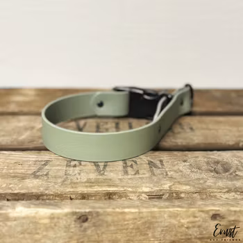 HALVSTRYP med knäppe BioThane® halsband - 25mm
