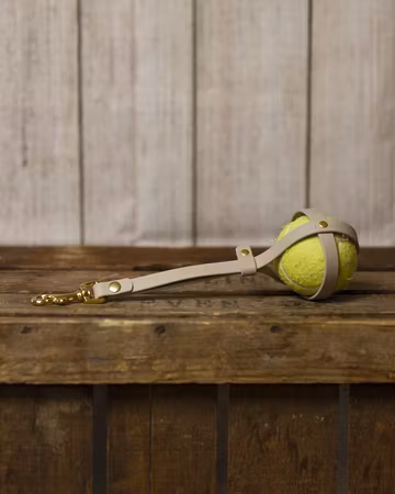 Bollhållare i BioThane®