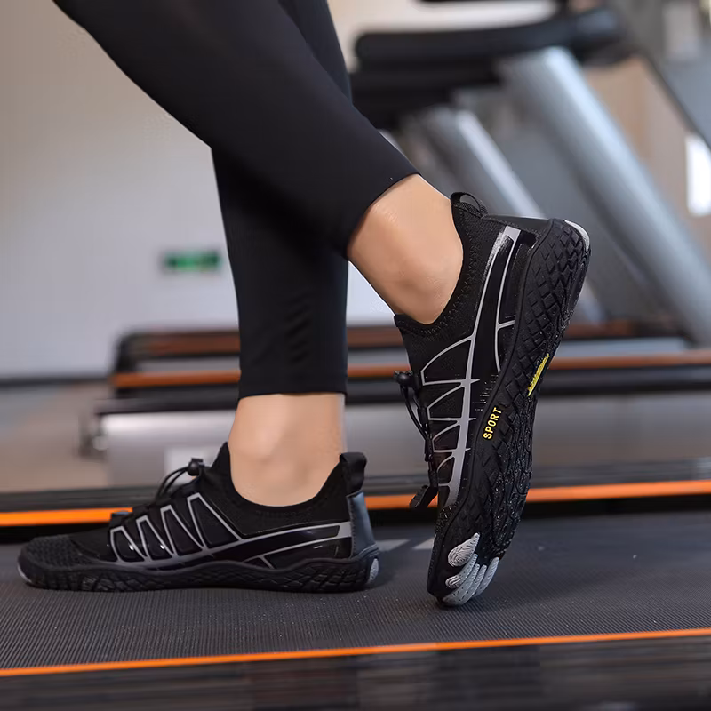 Paljasjalkakengät Sport MUSTA