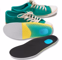 Pohjalliset, iskuja vaimentava geeli kantapään alla