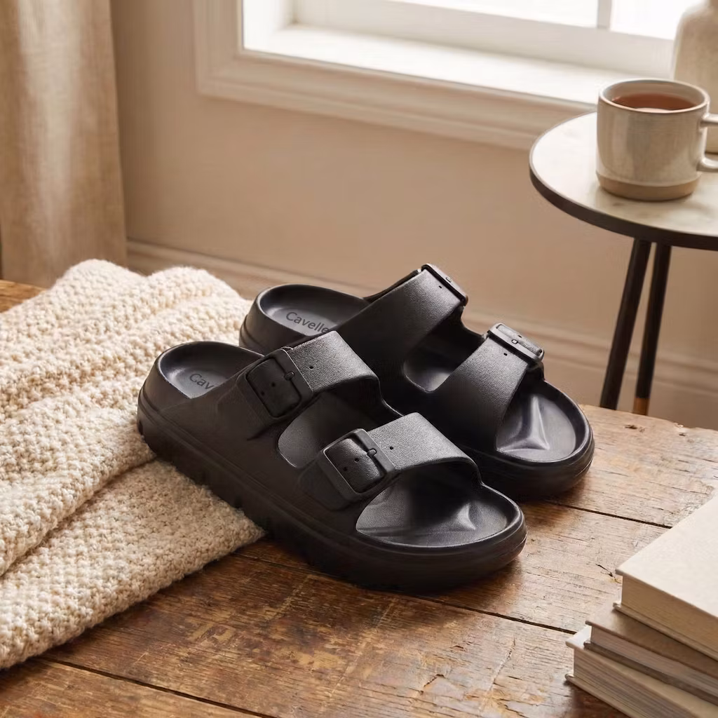 Cushy Tohvelit NAISET, MUSTA