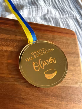 Studentmedalj - Personlig med valfri text