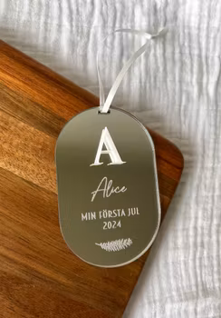 Julgranshänge - Min första jul med initial