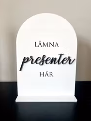 Skylt - Lämna presenter här