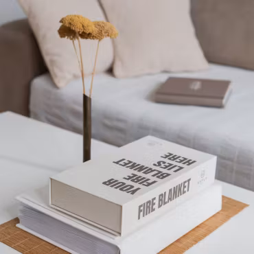 Coffee Table Book Med Brandfilt, Vit