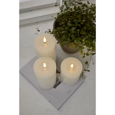 Vit LED Blockljus Flamme Flow 17,5cm