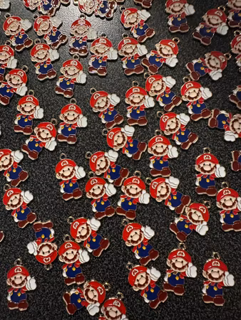 BERLOCK SUPER MARIO TUMME UPP