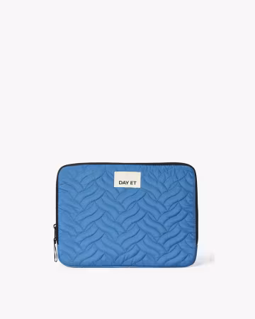 DAY - Gweneth RE-Q Lush Folder "13