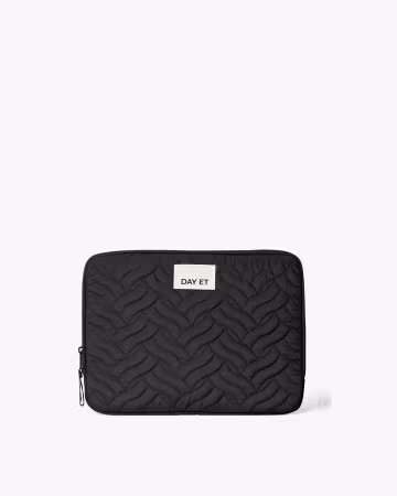 DAY - Gweneth RE-Q Lush Folder "13