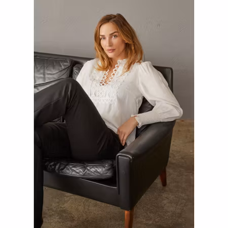 ISAY - Emily Blouse Broken White