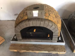 Pizza ugn Modell nr 13. 110 x 110 cm. Isolerad med högst kvalité.