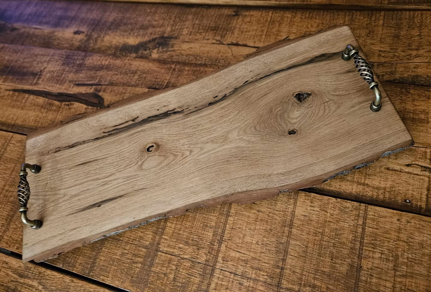 Serveringsbricka i ek