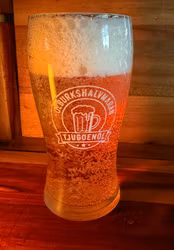 Öl Glas - Ölburkshalvmaran