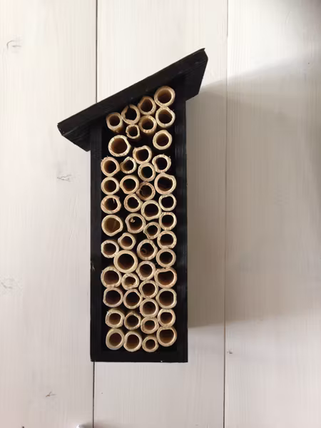 Insektshus för bin/humlor