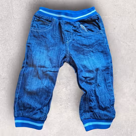 - Storlek 80 -