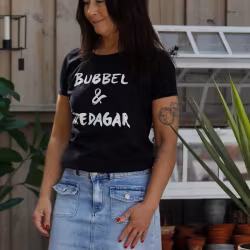 T-shirt - svart