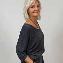 Glittrig topp - svart