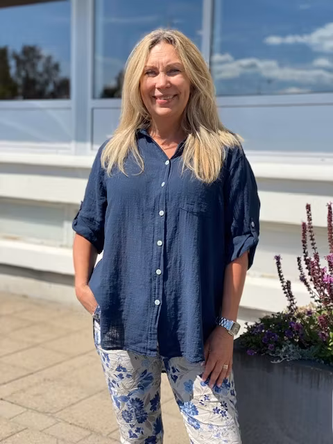 Blus m linnelook - marinblå