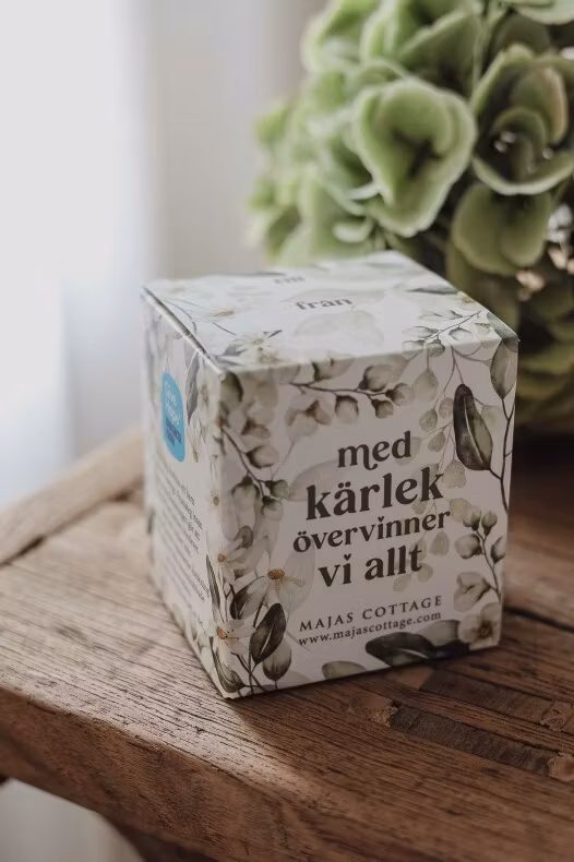 Majalykta - Med kärlek övervinner...