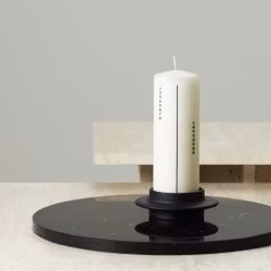 Calendar Candle Off White