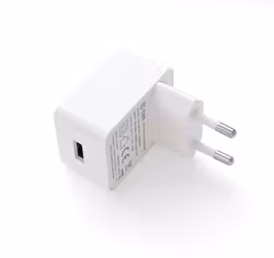 Signia - EU-kontakt med USB-A ingång adapter