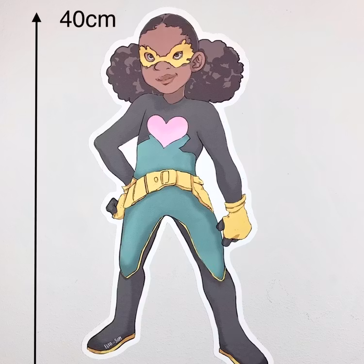 Wall sticker Superhjälten Alma (40 cm hög)