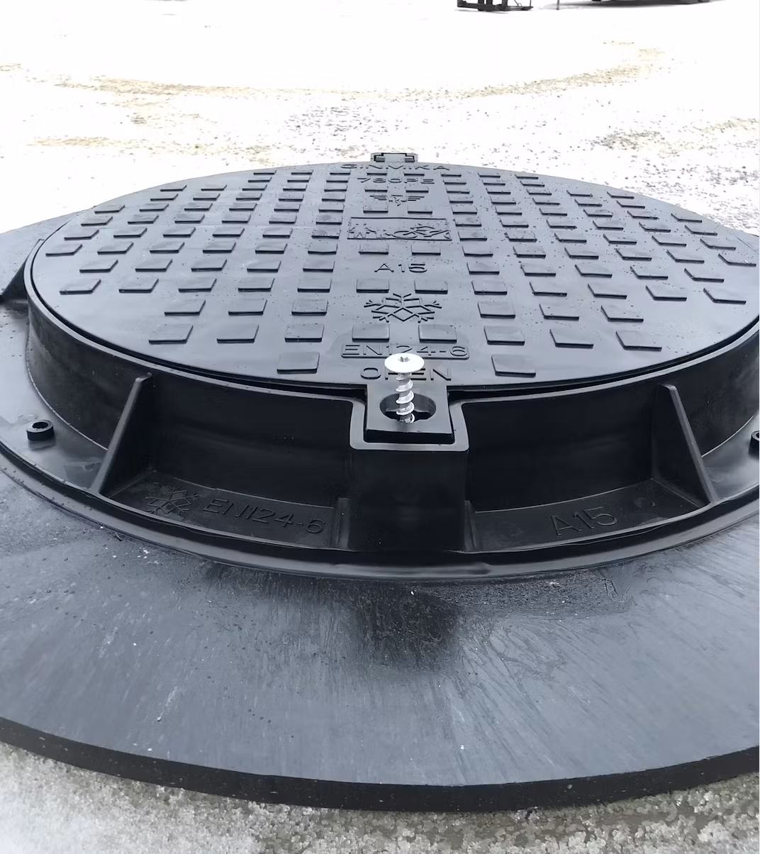 Brunnslock 930 Composite