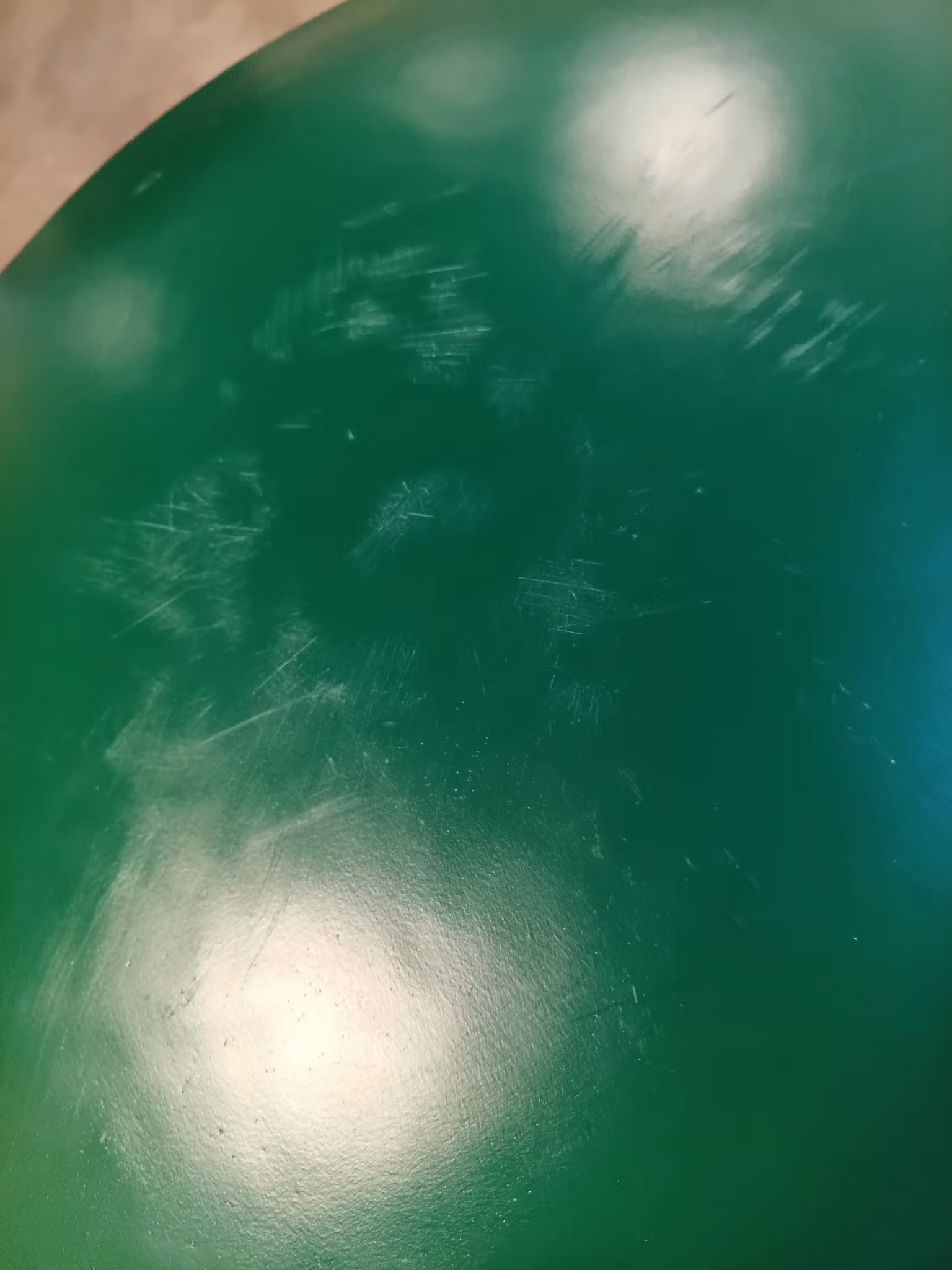 Brunnslock 660 Polyeten. skadat exemplar / säljes till nedsatt pris