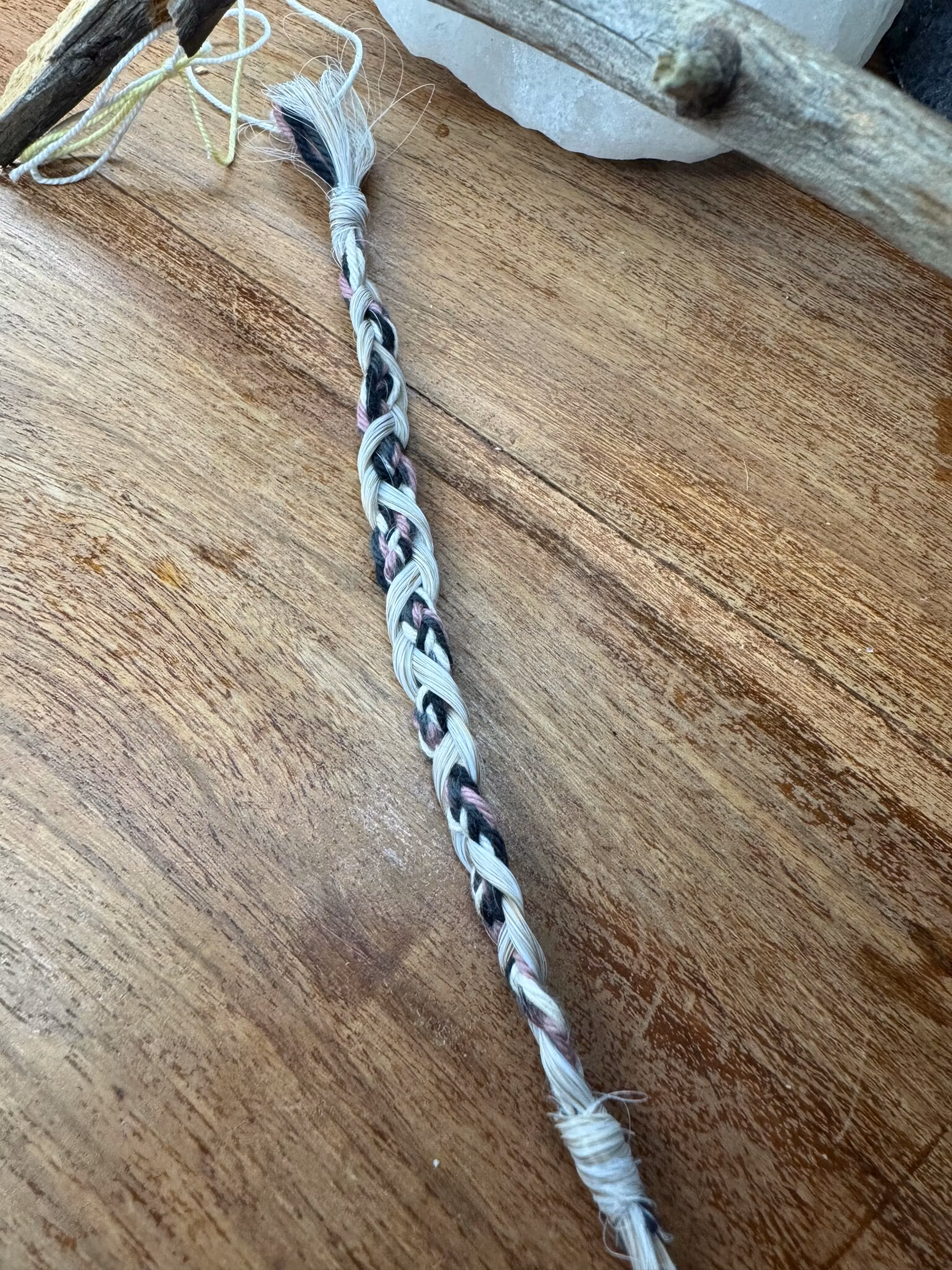 Fläta - Vit rosa/grå