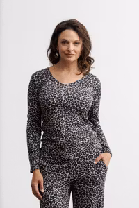 Abelle Camilla long sleeved top 23-08-032 leo