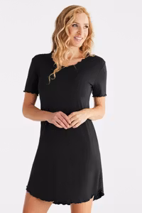 Damella kortärmat nattlinne 69501 000 svart