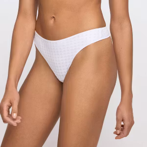 Marie Jo Thong Avero 0600410 WIT