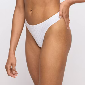 Marie Jo Thong Avero 0600410 NAT