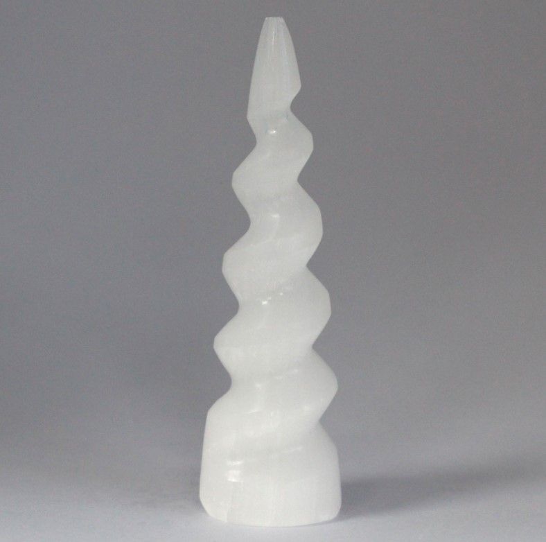 Selenit Unicorn Horn Torn 15 cm